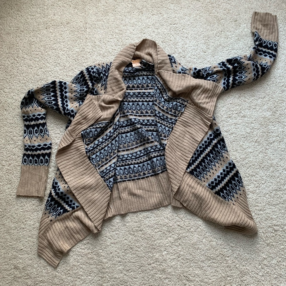 Patterned waterfall sweater